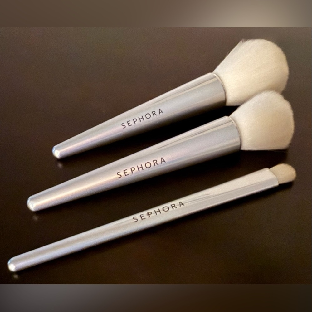 Sephora Mini Silver Brush Travel Makeup Brushes Set Powder Foundation Eyeshadow - Picture 2 of 3